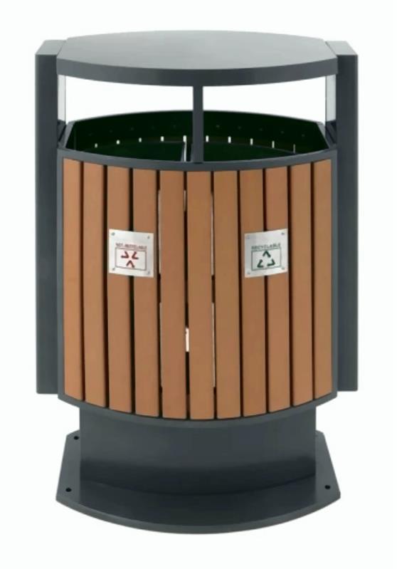 Abfallbehälter für Abfalltrennung draußen Holz Optik